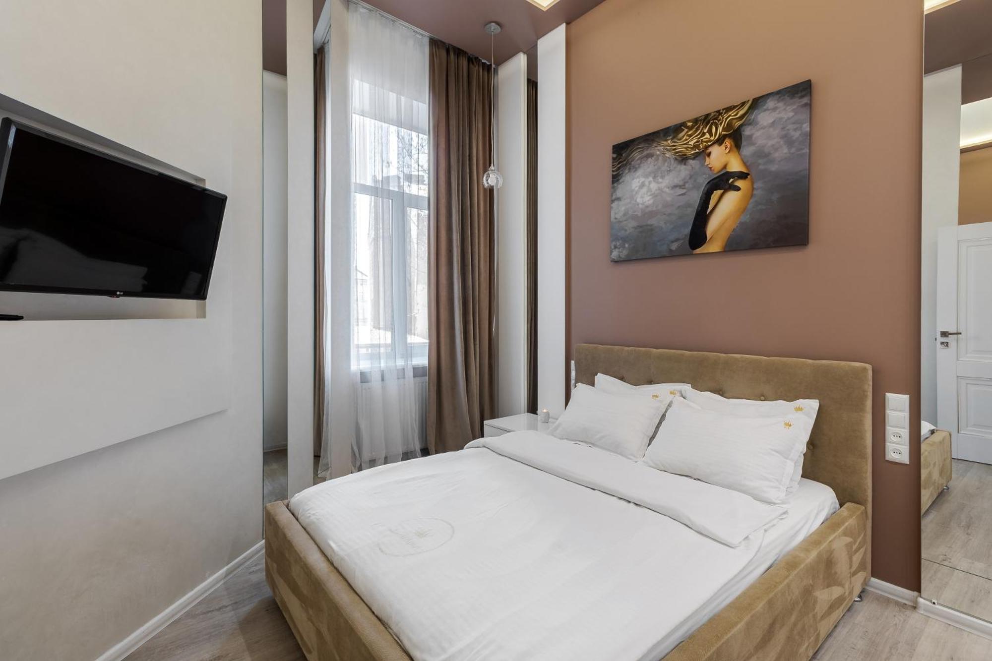 Royal Stylish Apartment In The Old City Lviv Exterior photo